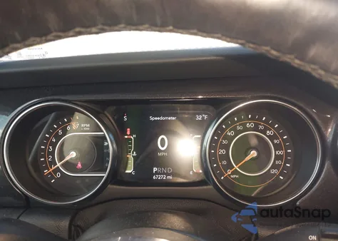 2021 Jeep Wrangler Unlimited Sahara Altitude 4X4 from USA, damaged, VIN 1C4HJXEG8MW600007